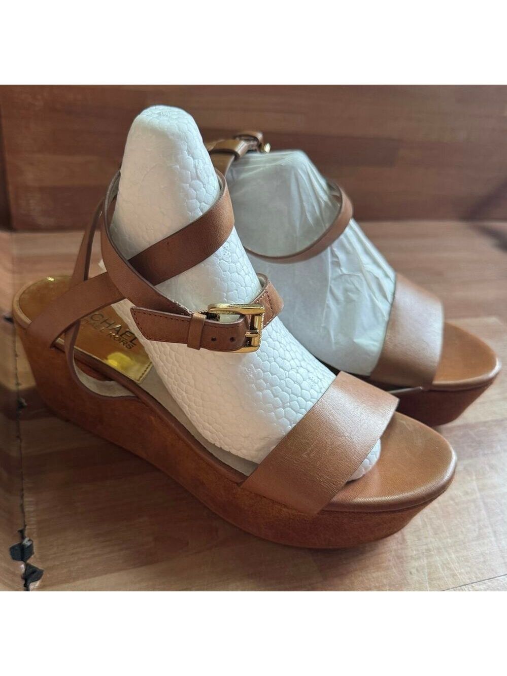 MICHAEL Michael Kors "Jalita Wedge" women's shoe.size 6